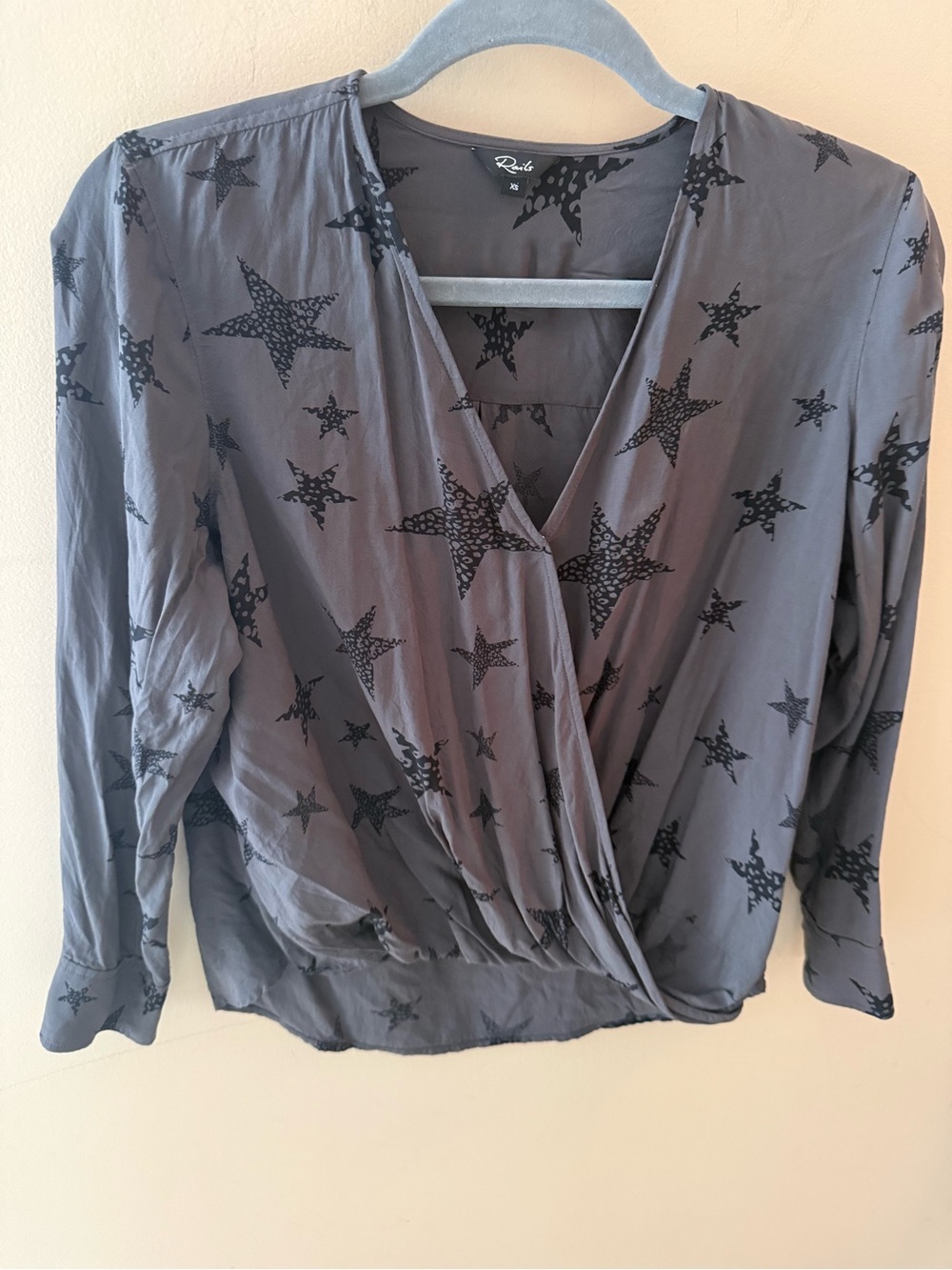 Rails Hillary Cheetah Star Print Long Sleeve Blouse Top Gray Women's XS
